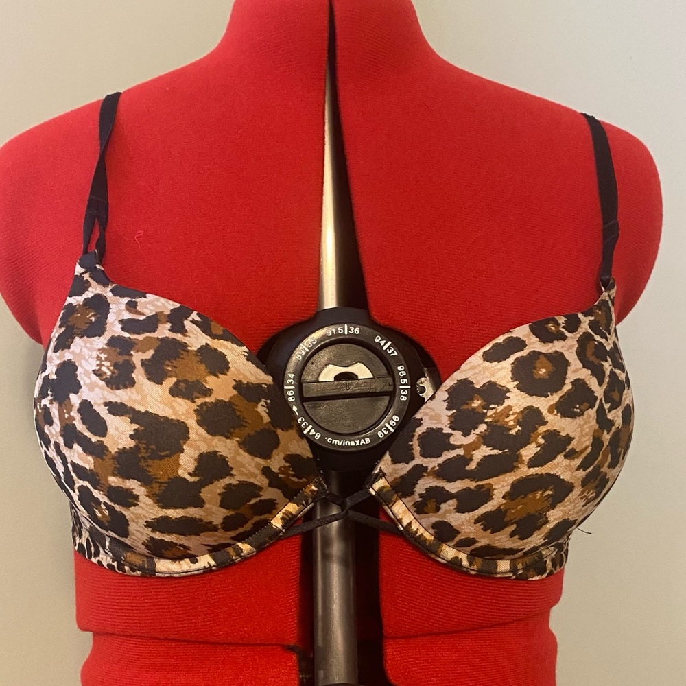 Victoria’s Secret Leopard Push-up Bra